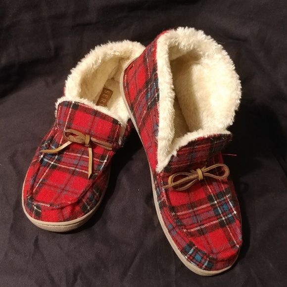 ladies red tartan slippers